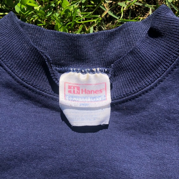 VINTAGE CREWNECK - Picture 2 of 3